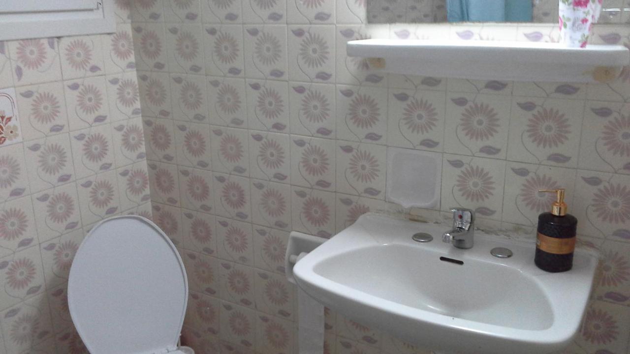 Room To Rent-Shared Wc 카발라 외부 사진